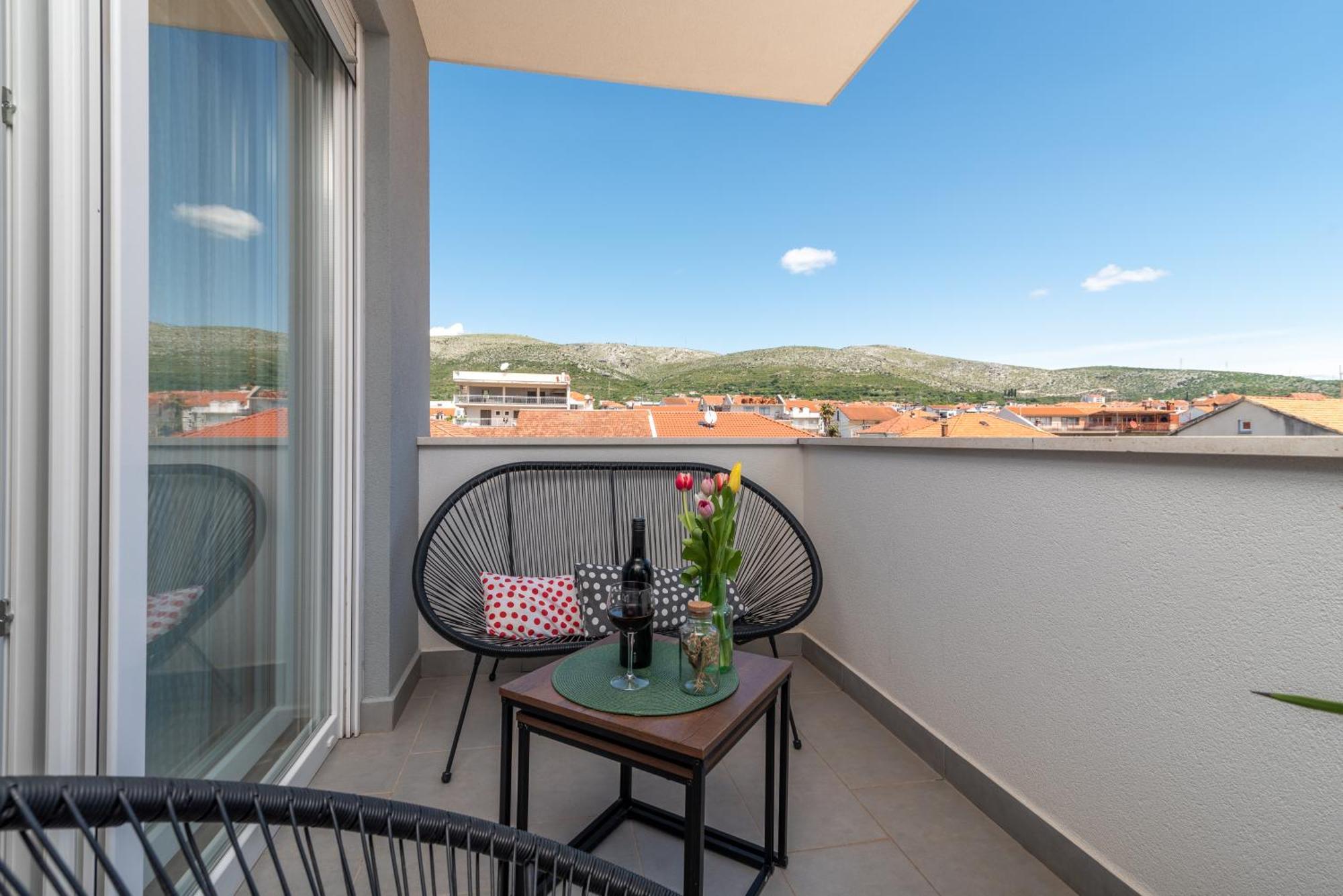 Apartmani Luce Trogir Exterior photo